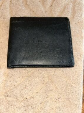 Mens Prada Black Leather  Bi-Fold Wallet